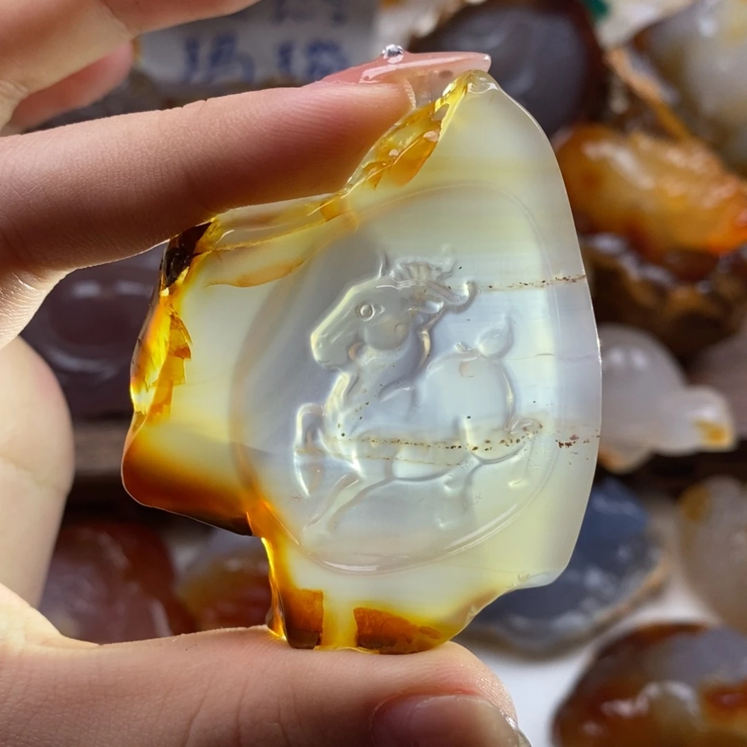 玛瑙/玉髓未镶嵌颈饰