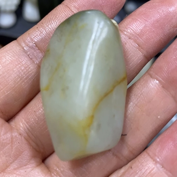 未镶嵌和田玉（糖玉）挂件
