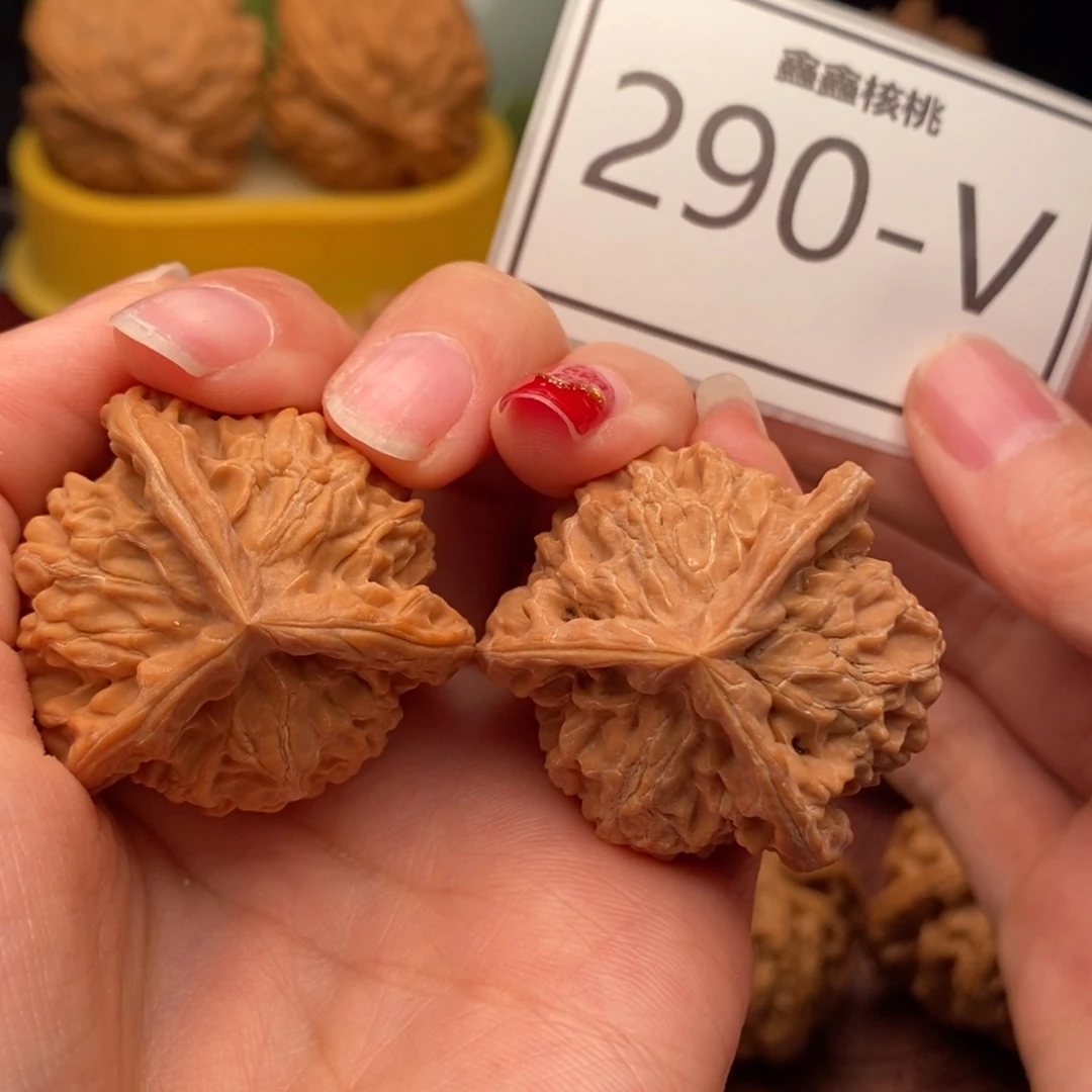 桃核把件盘山奔37……