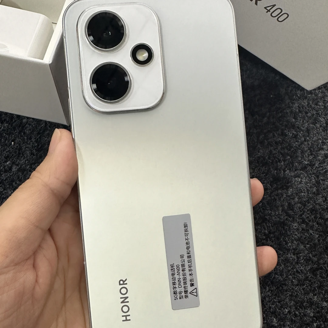 95新 honor/荣耀 荣耀400  银色 12+512g  再保26.7.12  配件全套