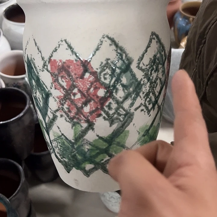 高度27厘米口20厘米