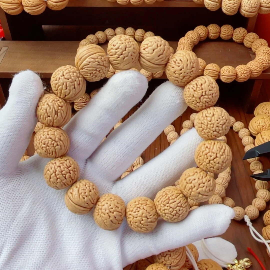吊坠桃核?****…精品龙鳞苹果