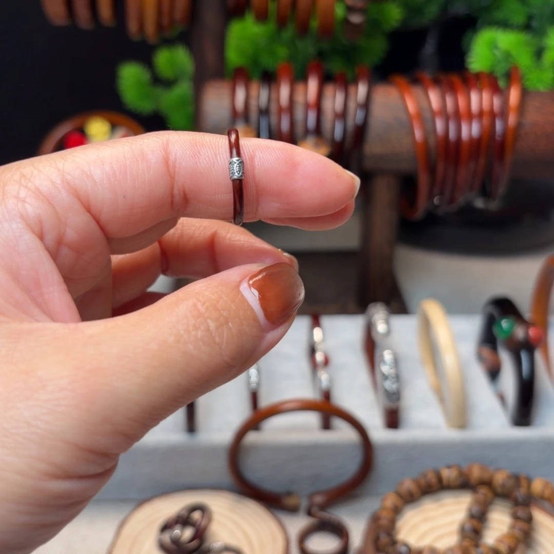 M***M木质非金属鸡血藤戒指