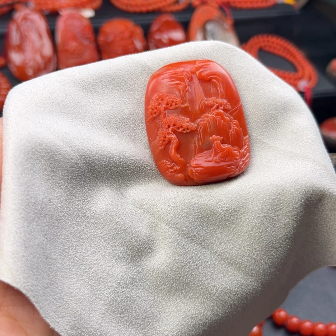 南红玛瑙未镶嵌颈饰