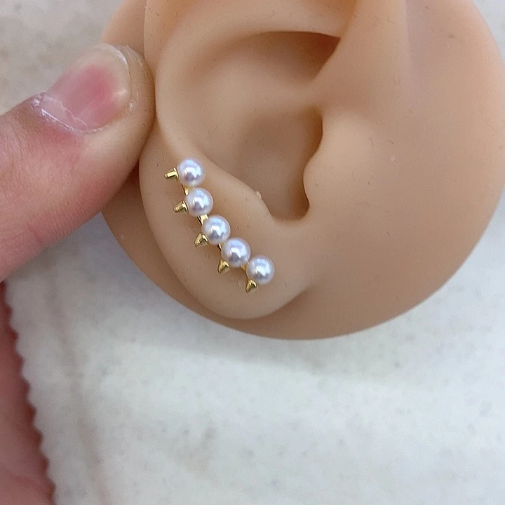 淡水珍珠耳饰未镶嵌