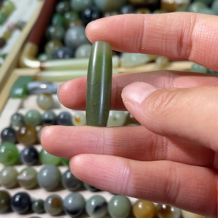 和田玉（糖玉）未镶嵌珠宝半成品