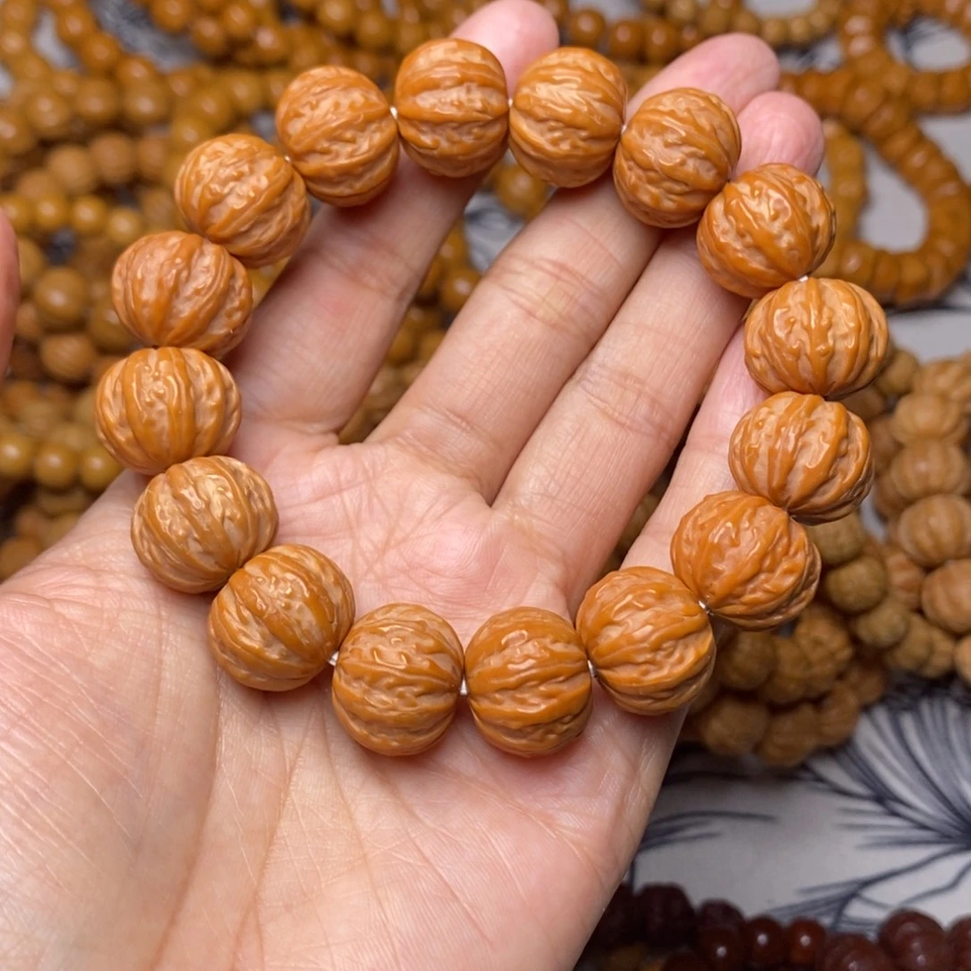 猴头核桃吊坠京八棱16