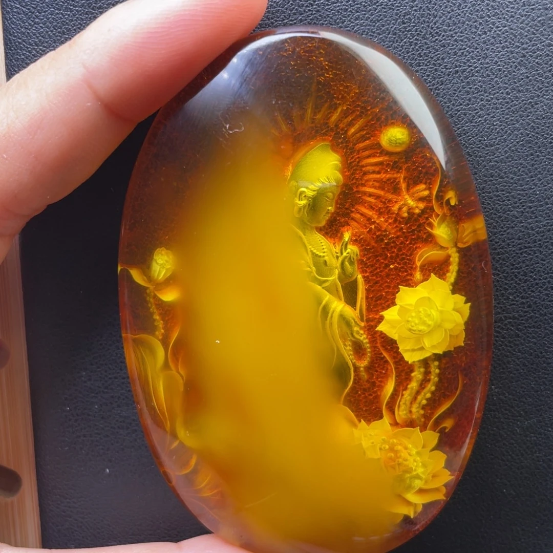 琥珀未镶嵌颈饰天然的琥珀蜜蜡