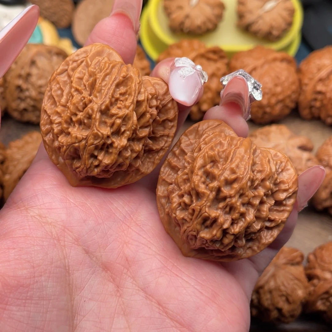 把件文玩核桃全品桃心盘龙纹38