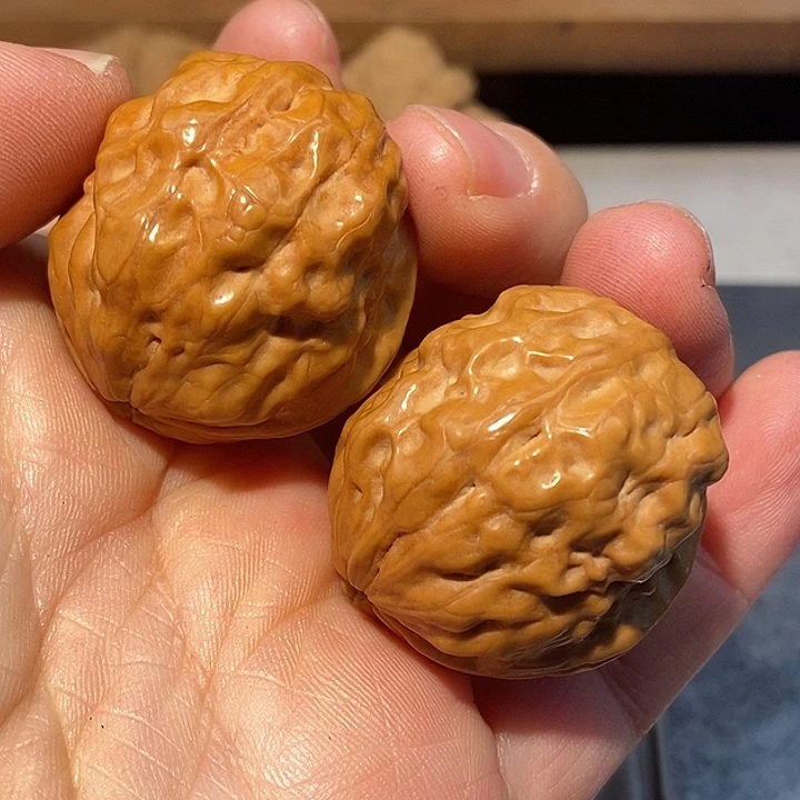 文玩核桃把件6666）hhhh
