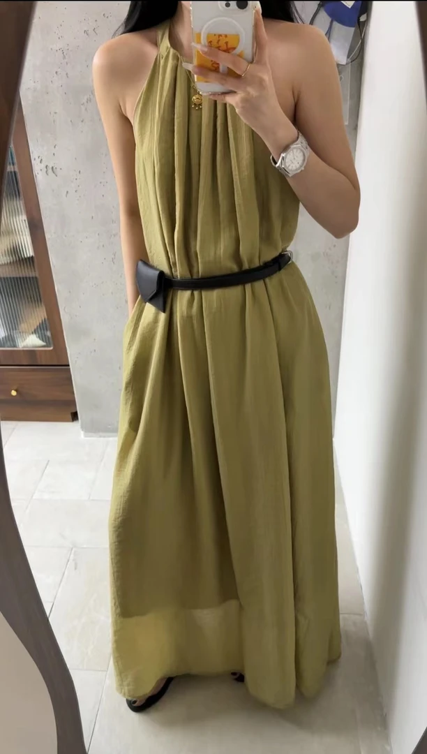 about ins（88175#福）度假风百褶垂感连衣裙 （裙长143）