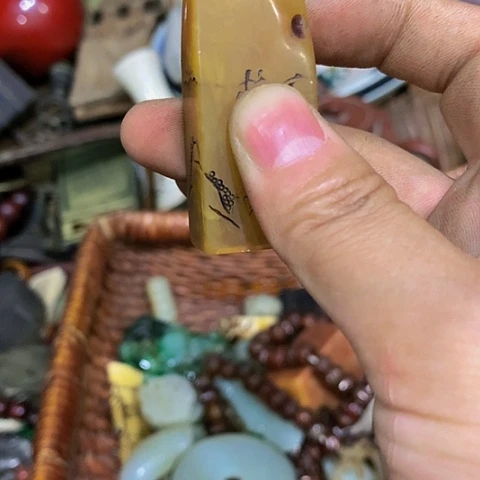 中**主小物件一个 小物件