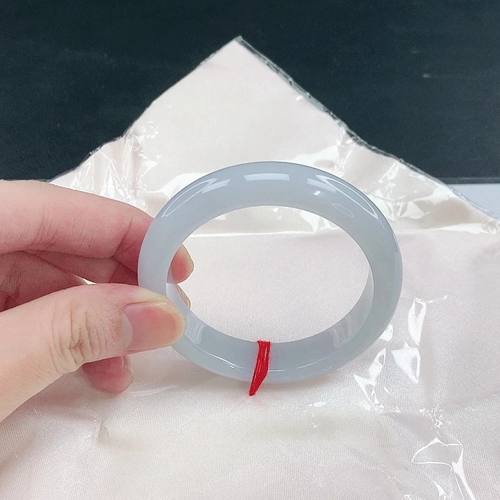 翡翠未镶嵌手镯圈52.9。79075