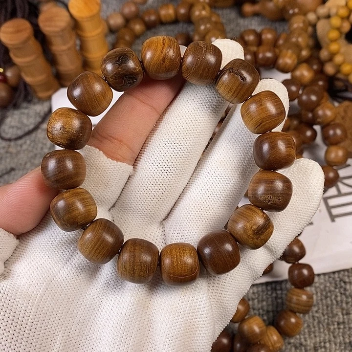 檀香木手串/手链老山檀香黑肉横纹13/14沉水瑕疵珠