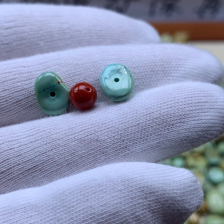 南红玛瑙未镶嵌珠宝奇石