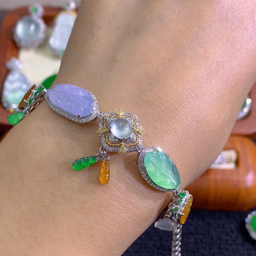 翡翠18K金镶嵌手链设计款