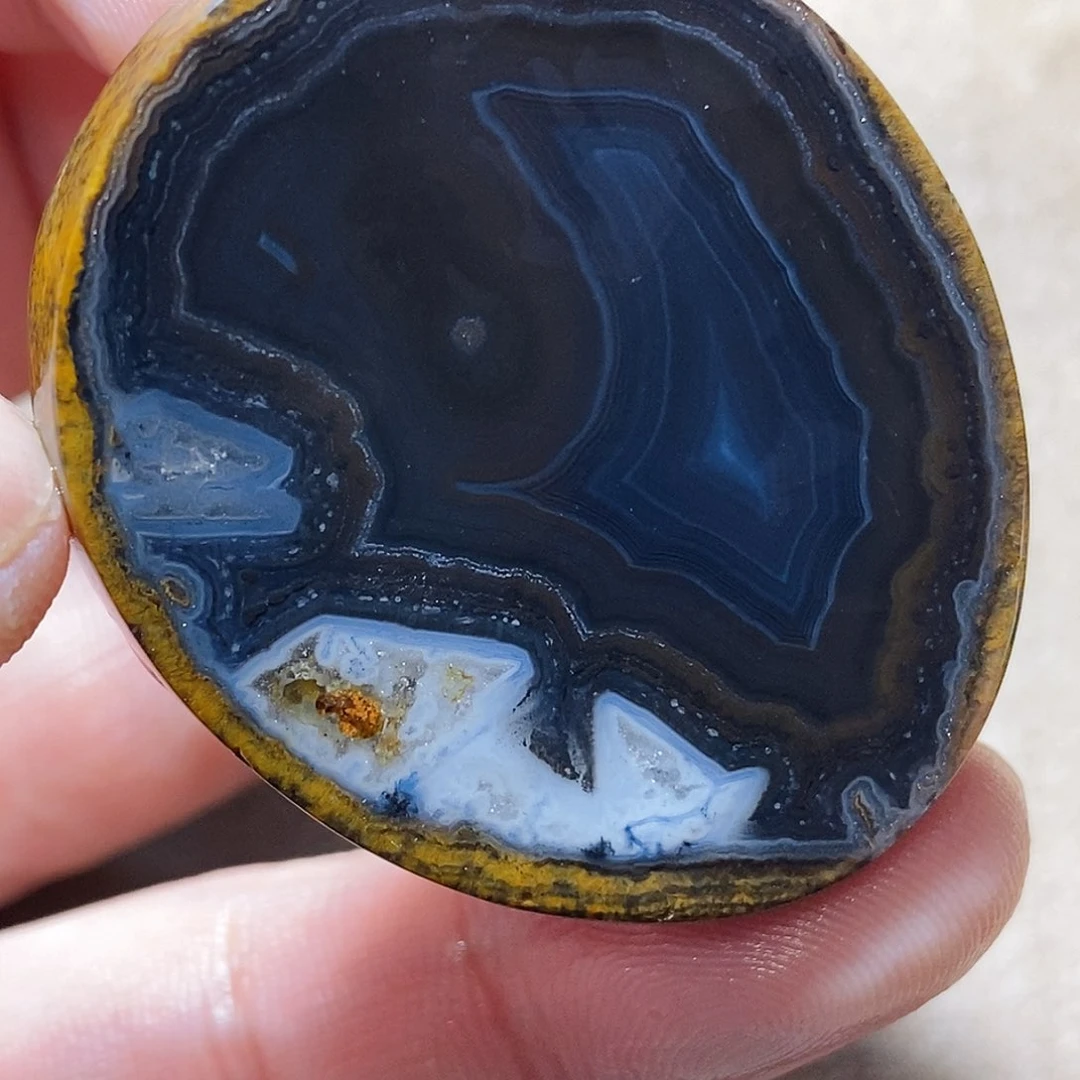 玛瑙/玉髓颈饰未镶嵌维*