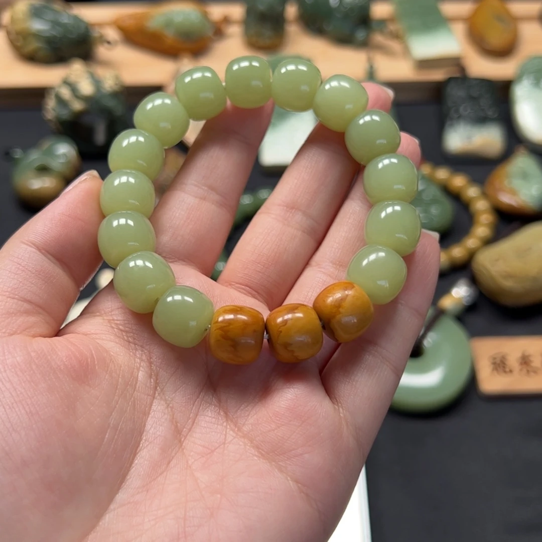 彬***斌岫岩河磨玉（透闪石质玉）未镶嵌颈饰