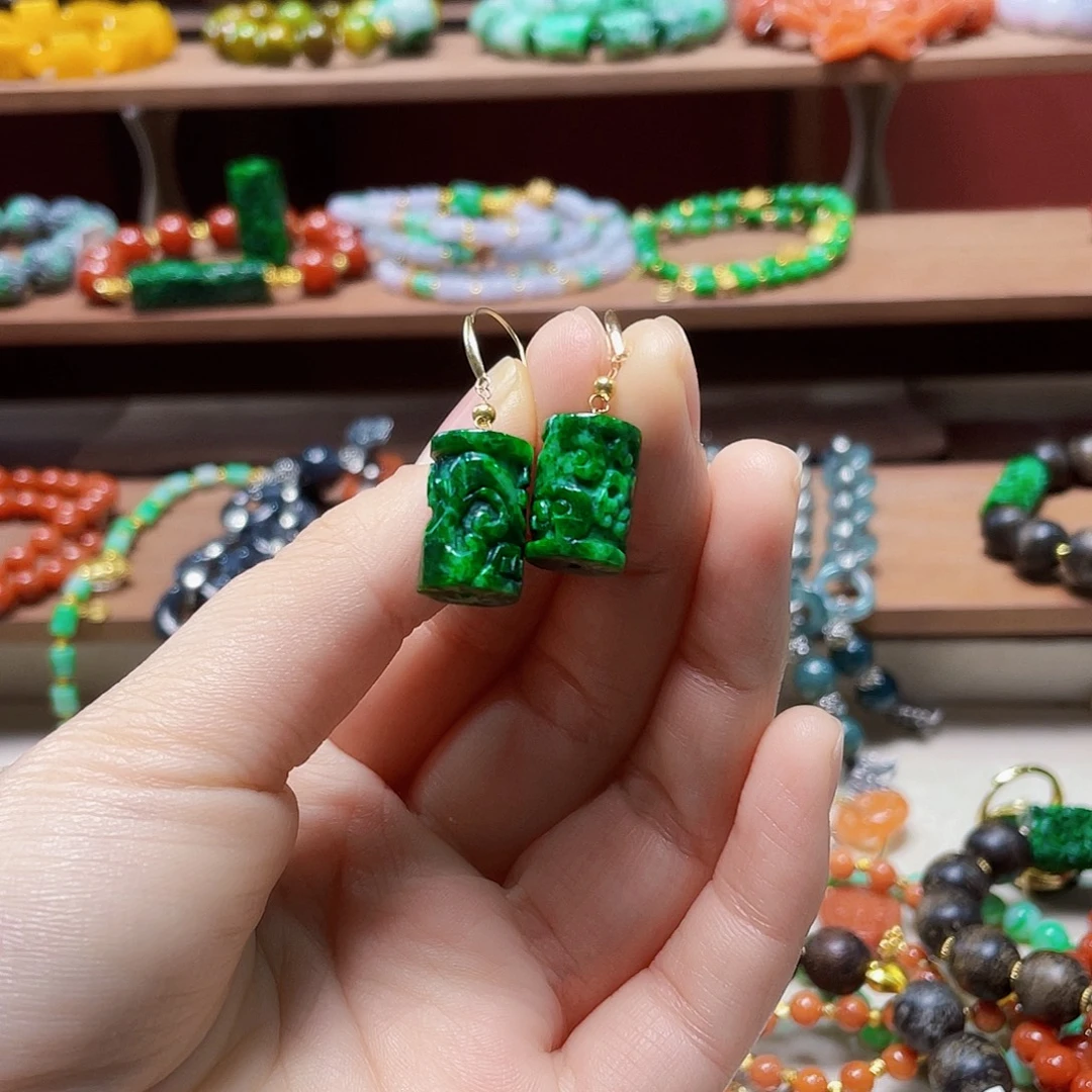 不***…翡翠未镶嵌手链饰品