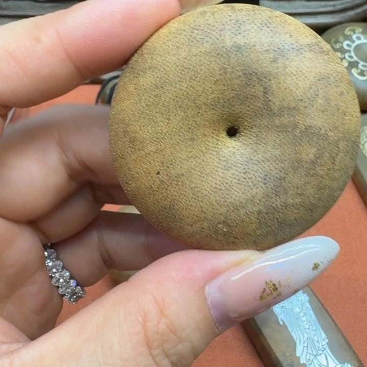 大叶紫檀（黑酸枝木类）