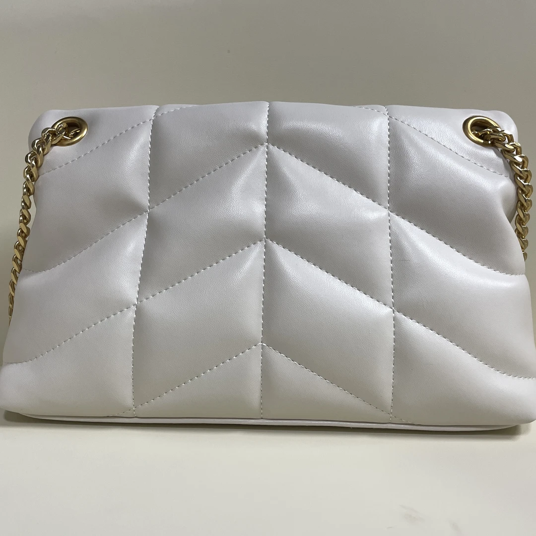 时尚潮流真皮新款女包手提包 10446 白色云