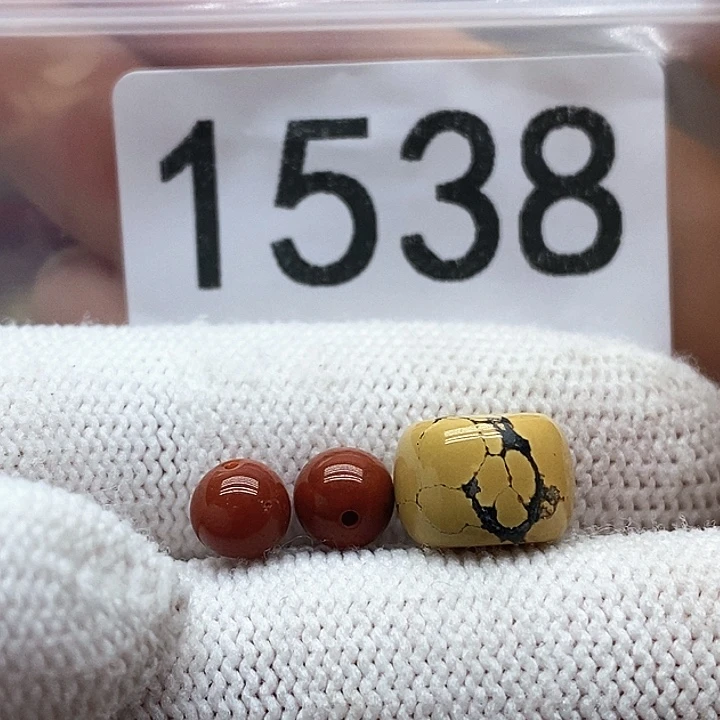 南红玛瑙未镶嵌颈饰