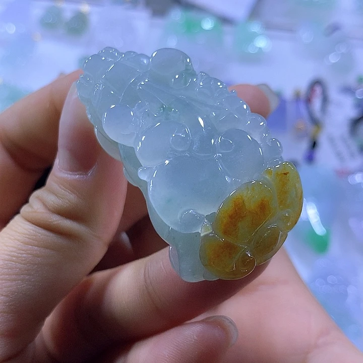 翡翠颈饰未镶嵌天然翡翠A货吊坠