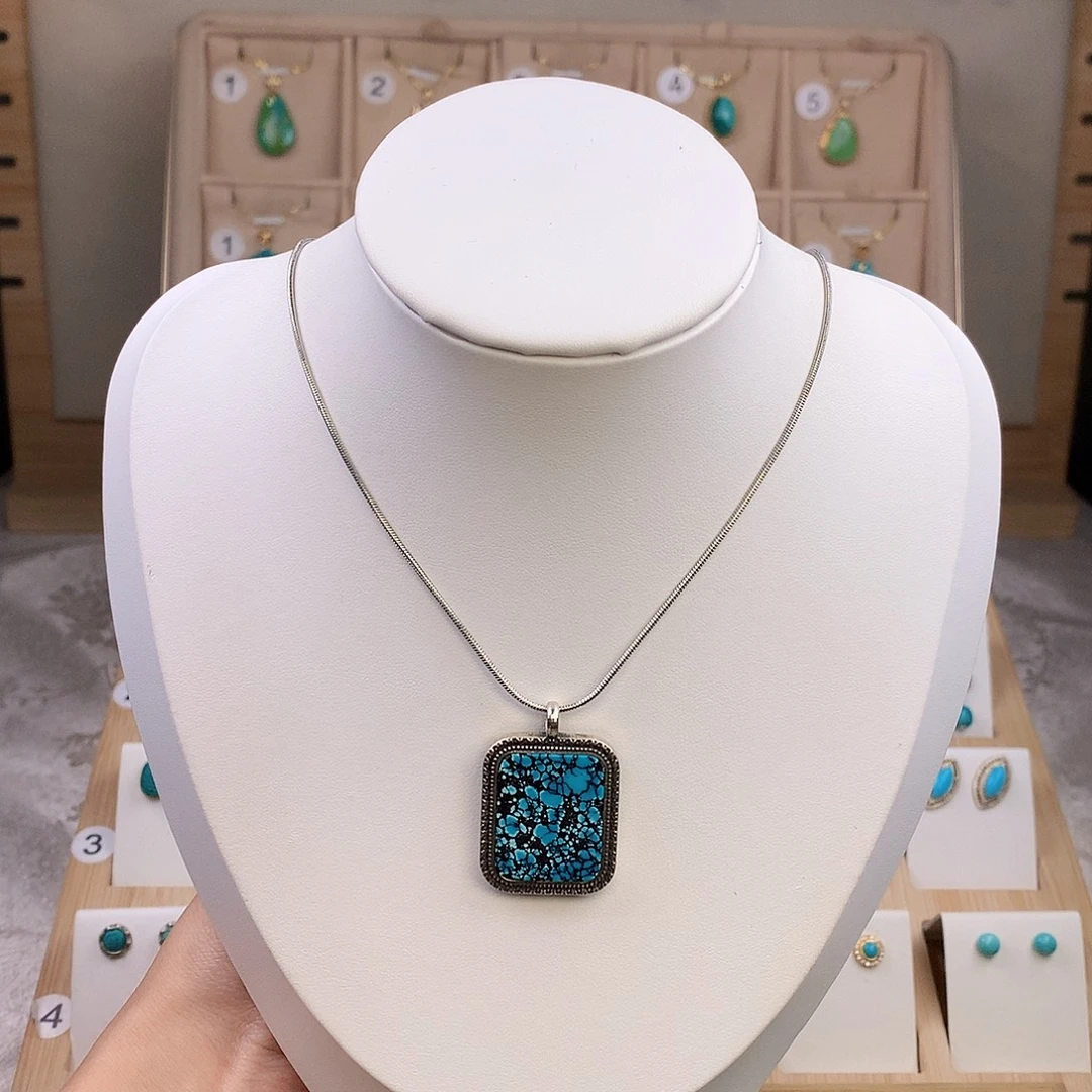 绿松石银S925镶嵌颈饰