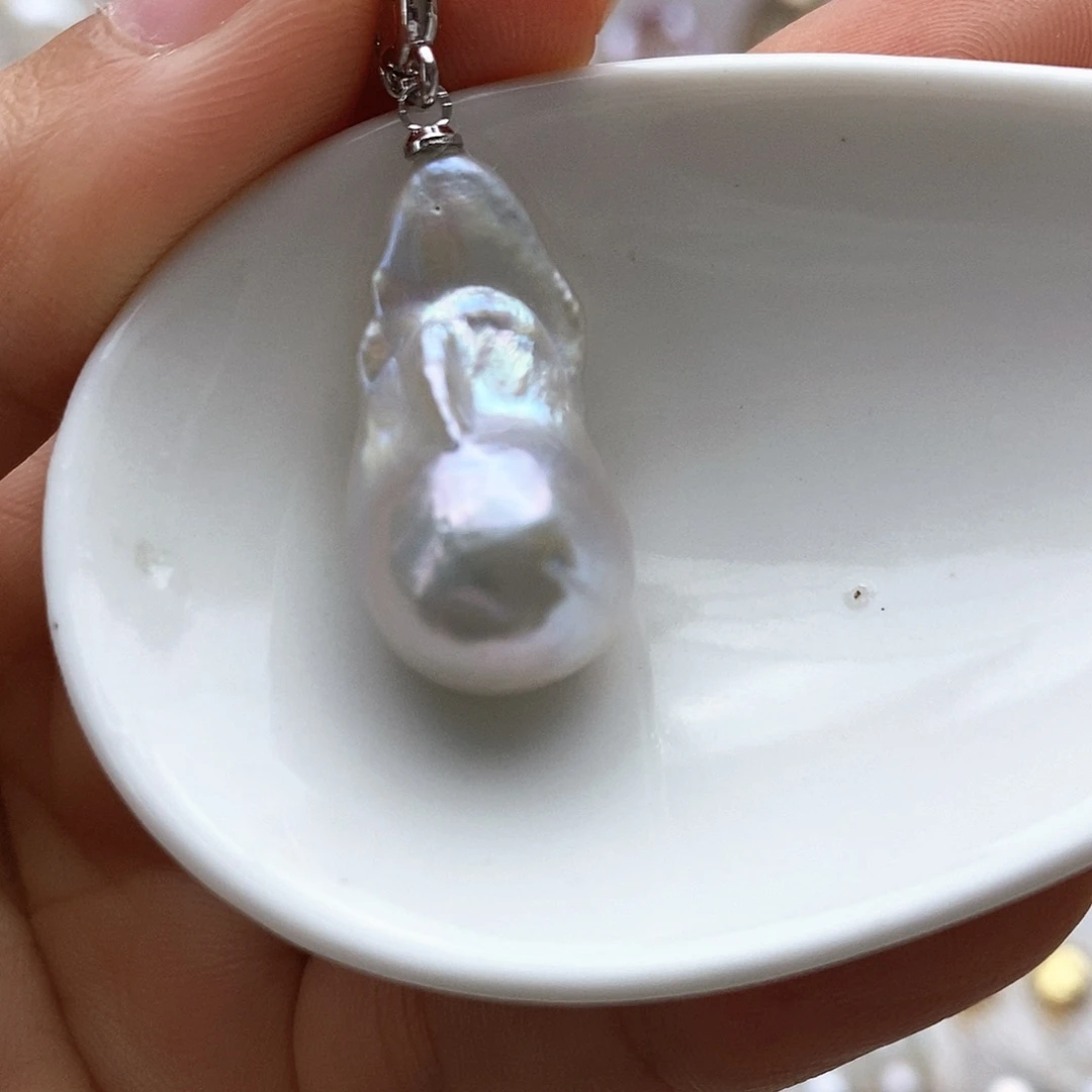 颈饰未镶嵌淡水珍珠