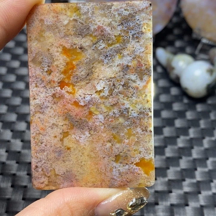 【闪购商品】玛瑙/玉髓颈饰未镶嵌心*