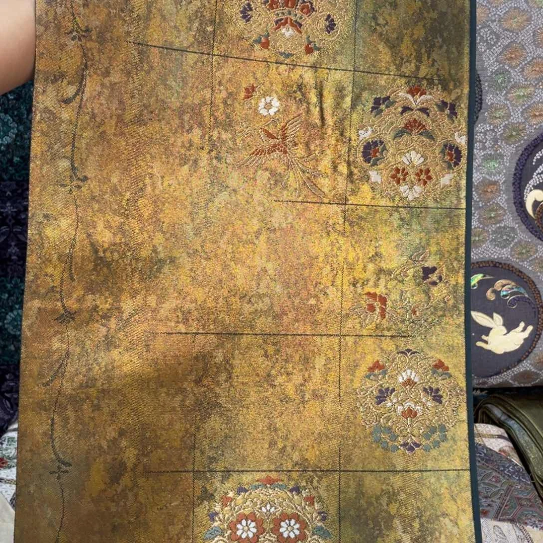 织绣织锦等多种形式