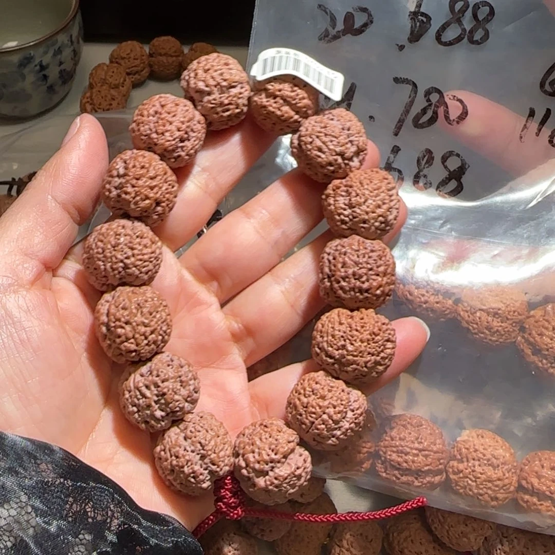 金刚菩提手串新年价菠萝蜜20× 18