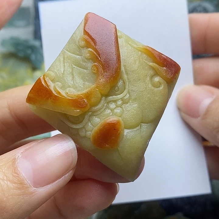 定制翡翠未镶嵌毛货
