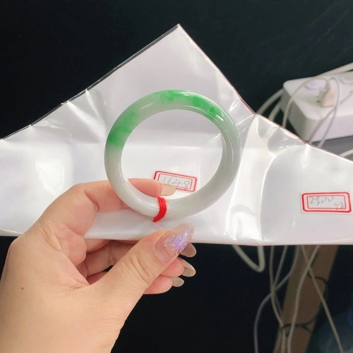 翡翠手镯未镶嵌草*03。