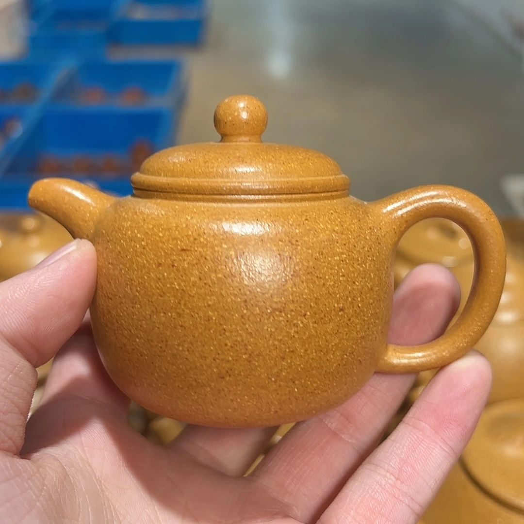 茶壶紫砂紫砂的味道很