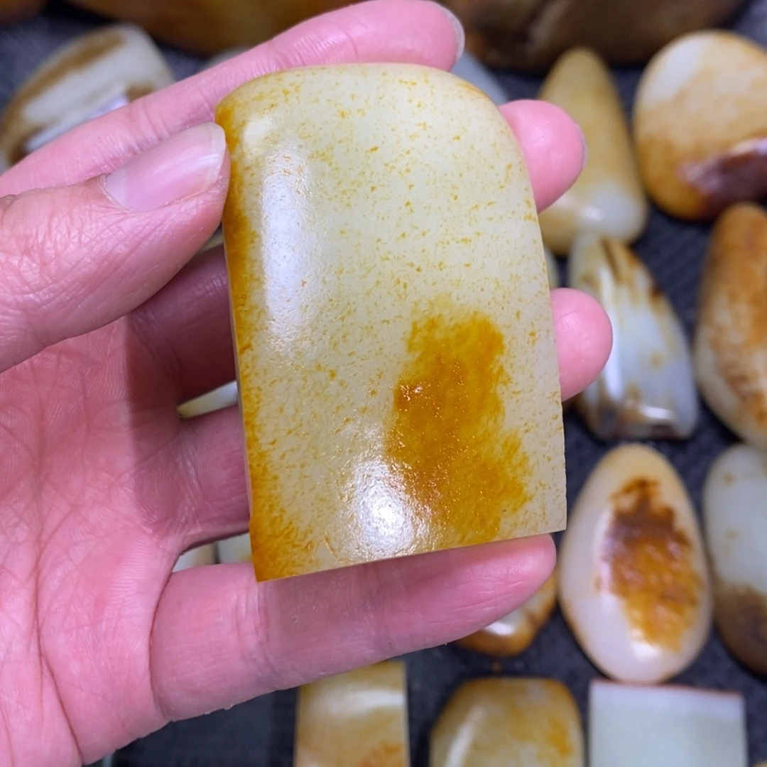 善***成定制和田玉未镶嵌和田玉