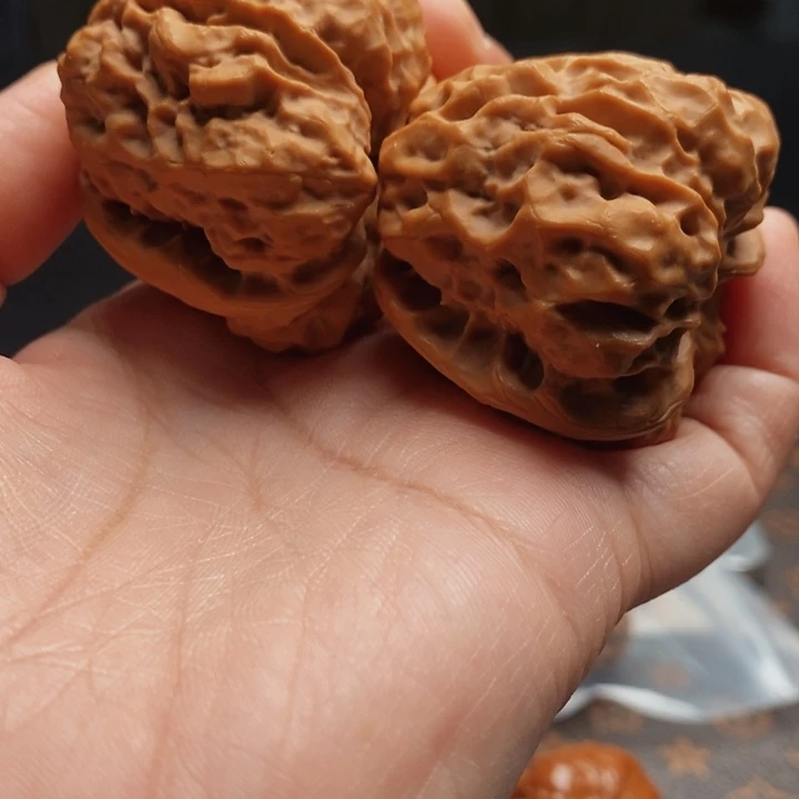 坚***呀把件文玩核桃肌肉蛙40尺