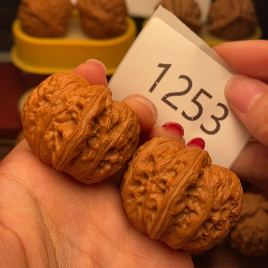 把件桃核元宝39……