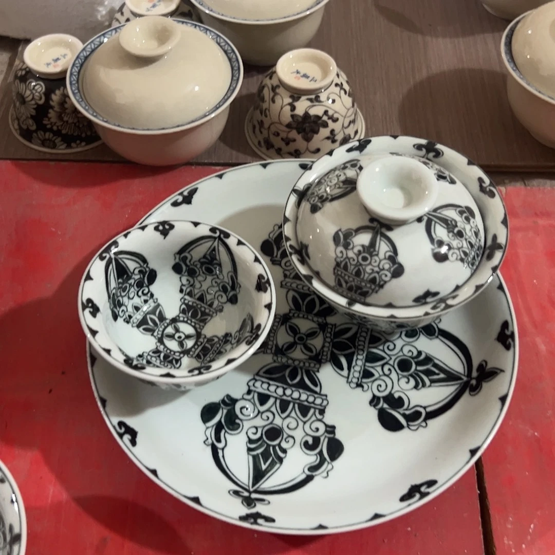杨***碳摆件景德镇手工手绘陶瓷