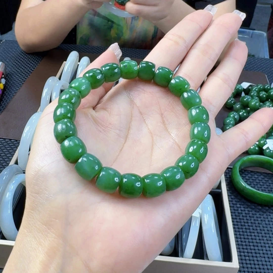 手链未镶嵌和田玉（碧玉）卡10