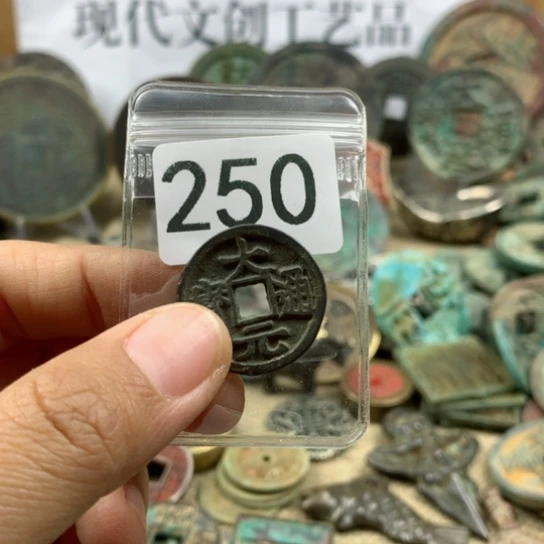 铜泉**千现代文创工艺品