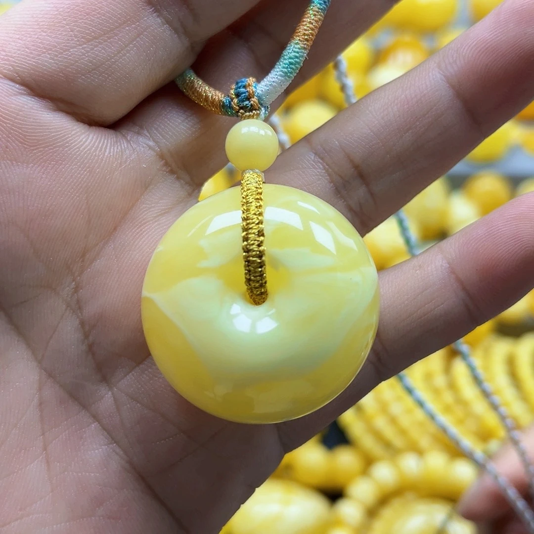 未镶嵌蜜蜡珠宝奇石