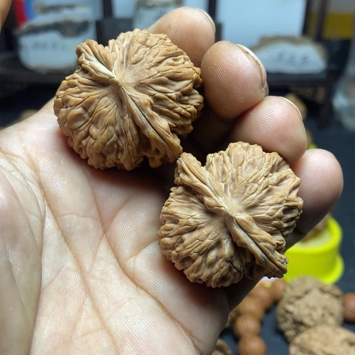 把件文玩核桃不****知四座楼