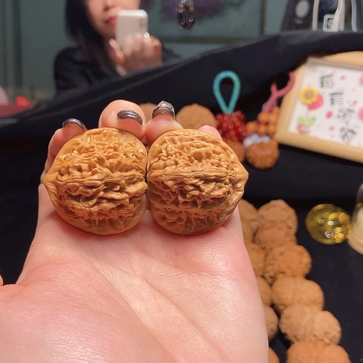 吊坠文玩核桃38麒麟子