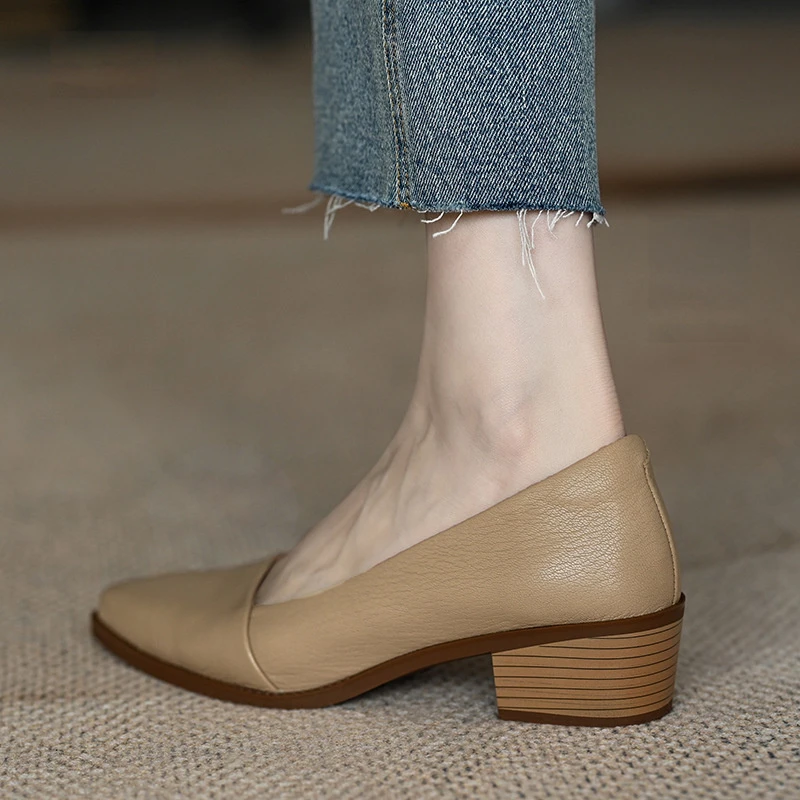 尖头单鞋女粗跟软法式2025年中跟杏色女高跟鞋新款浅口时尚百搭