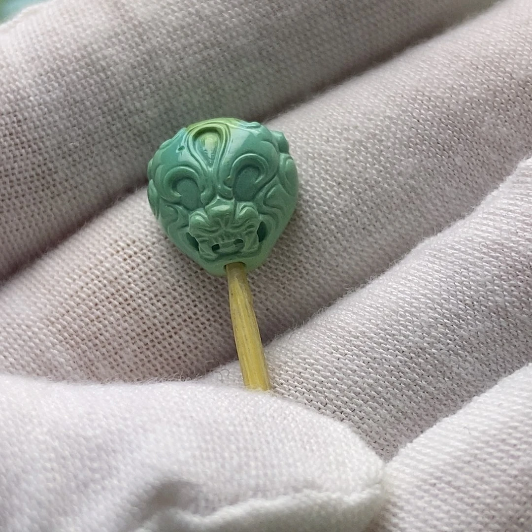 绿松石未镶嵌原矿绿松石