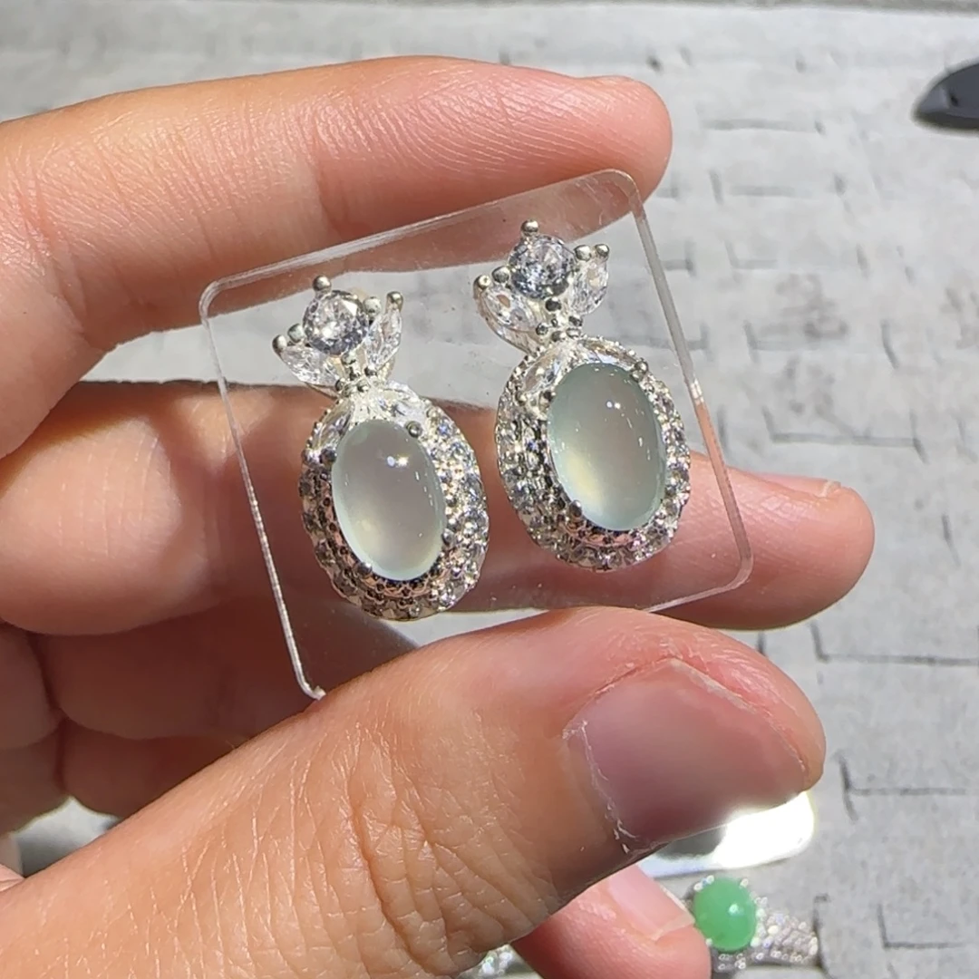 翡翠未镶嵌戒指翡翠