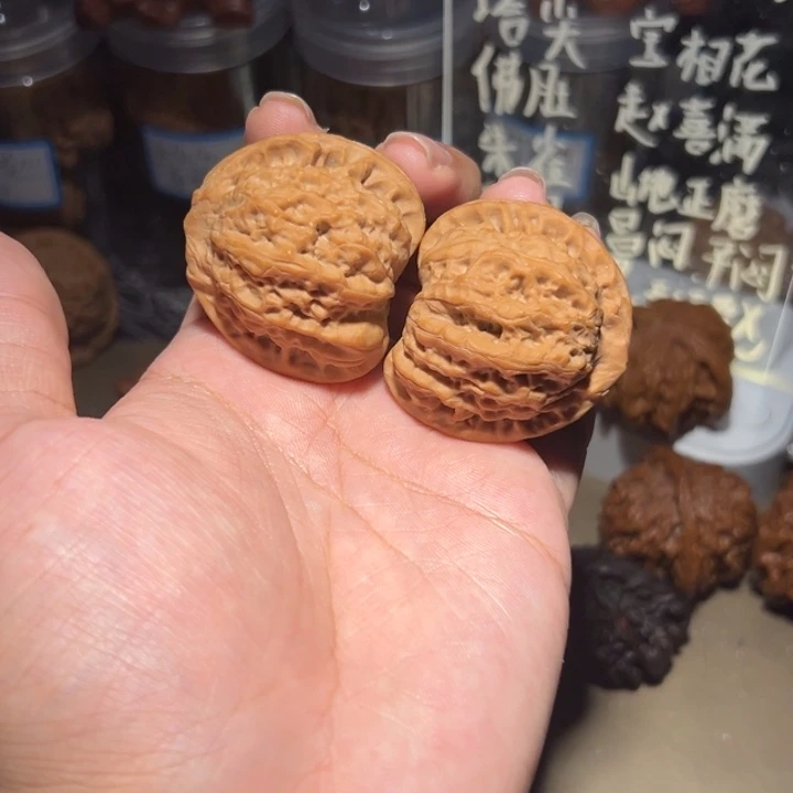 吊坠文玩核桃40佛肚油蜡皮全品