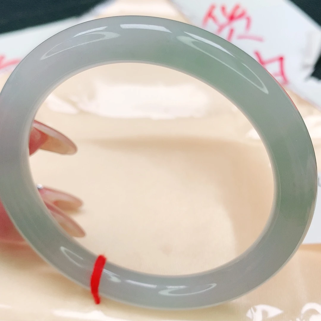 未镶嵌手镯翡翠完美85