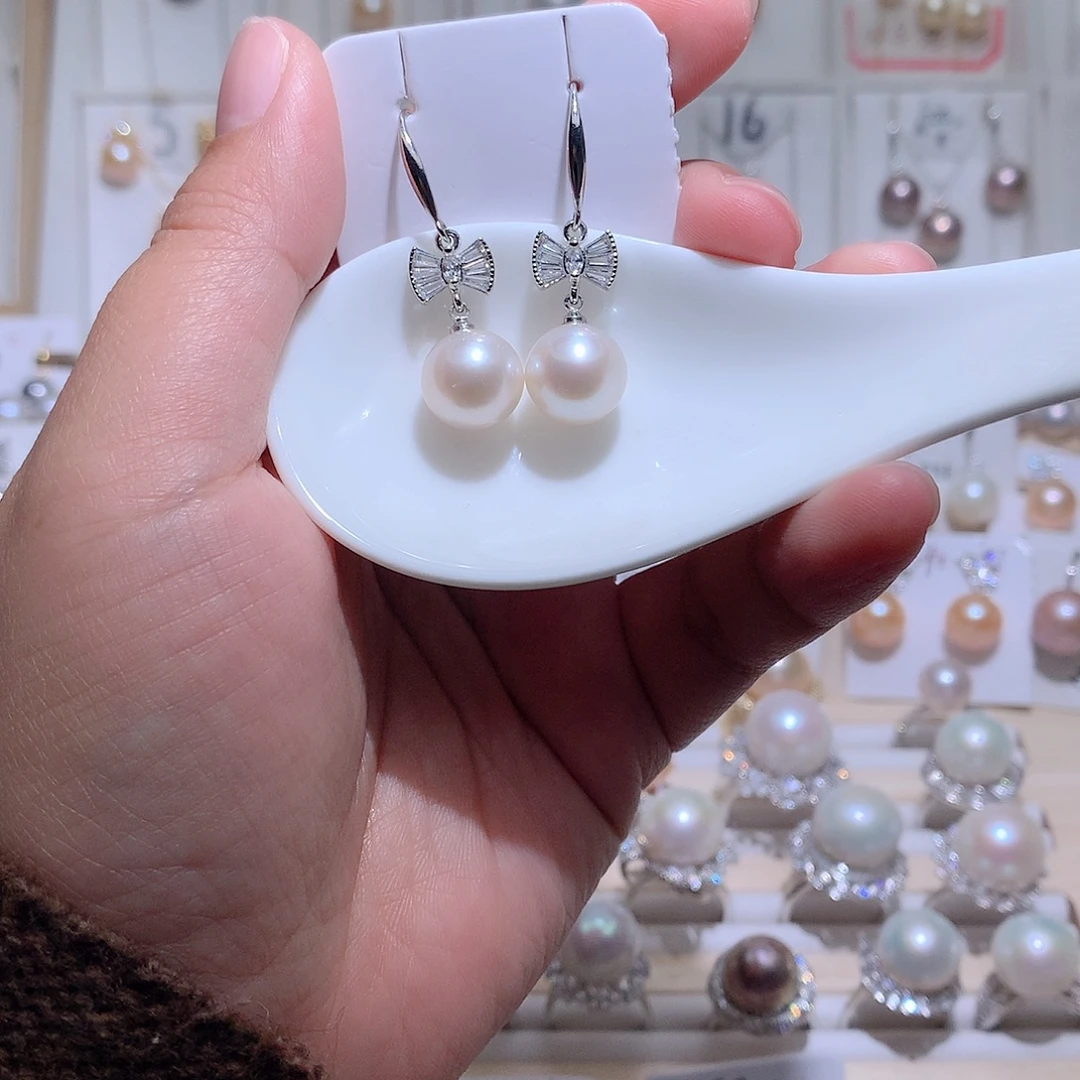 耳饰淡水珍珠未镶嵌CC11.3mm